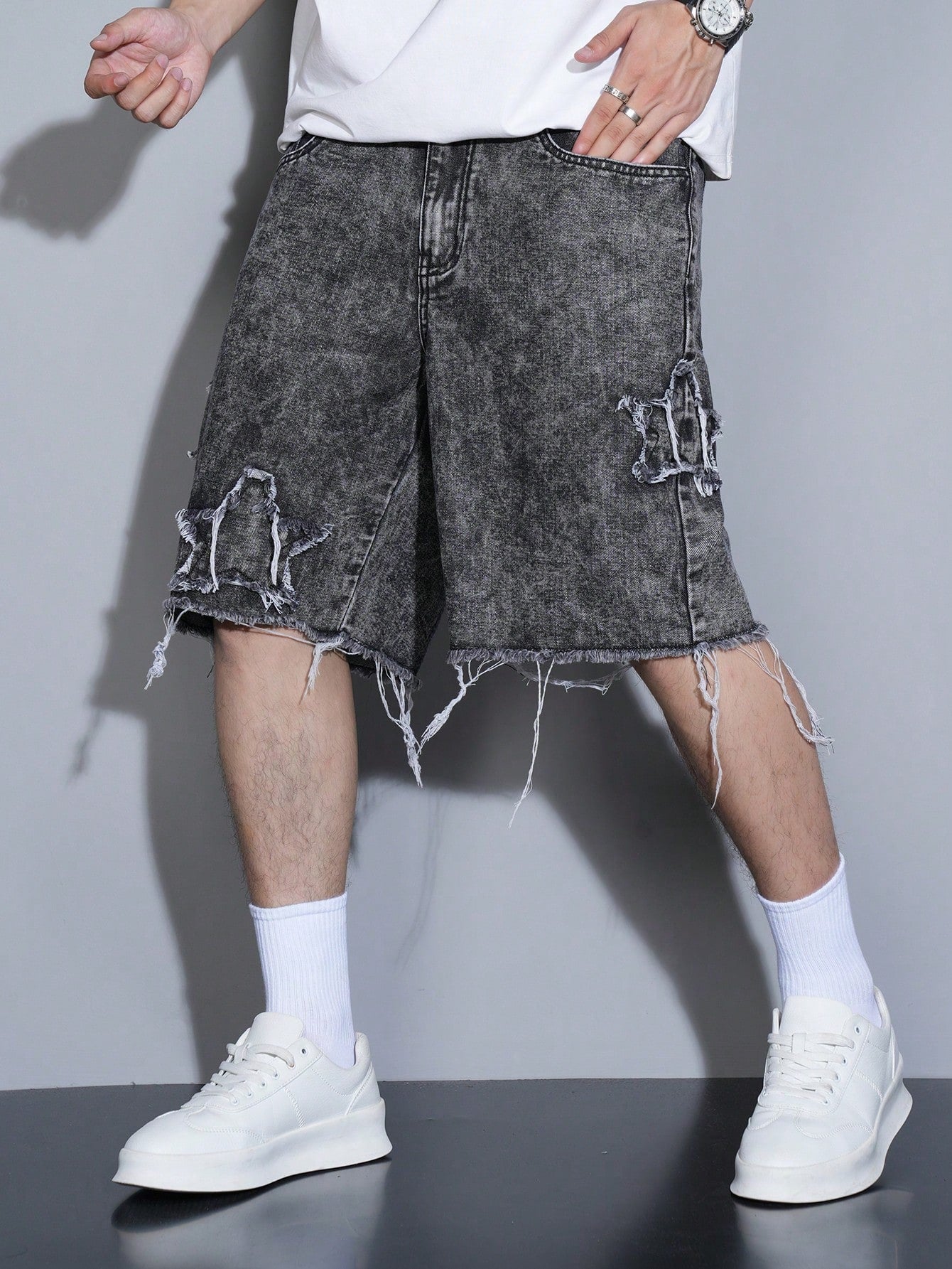 Short/Bermuda desgastada